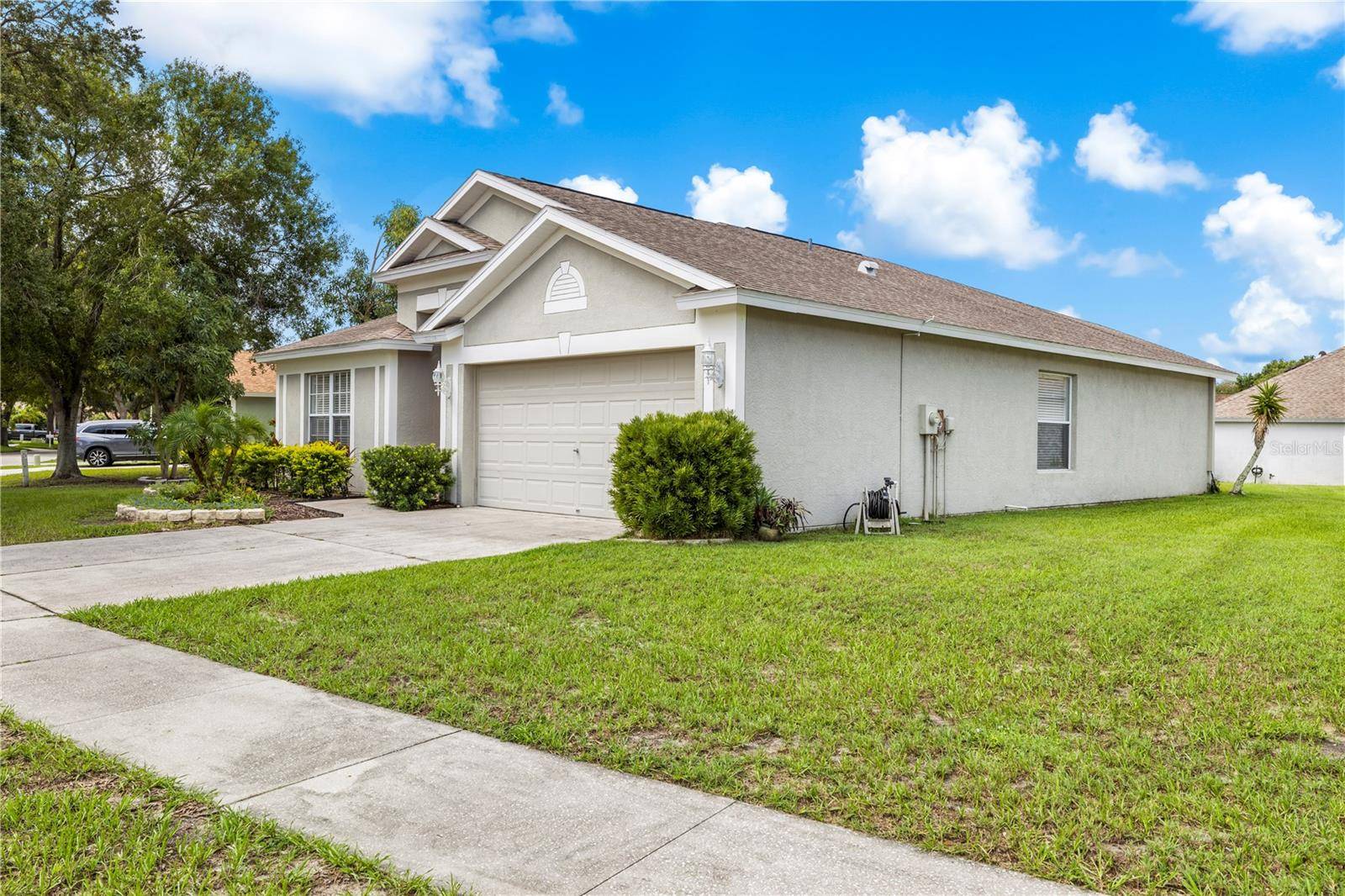 10234 HUNTERS HAVEN BLVD, Riverview, FL 33578