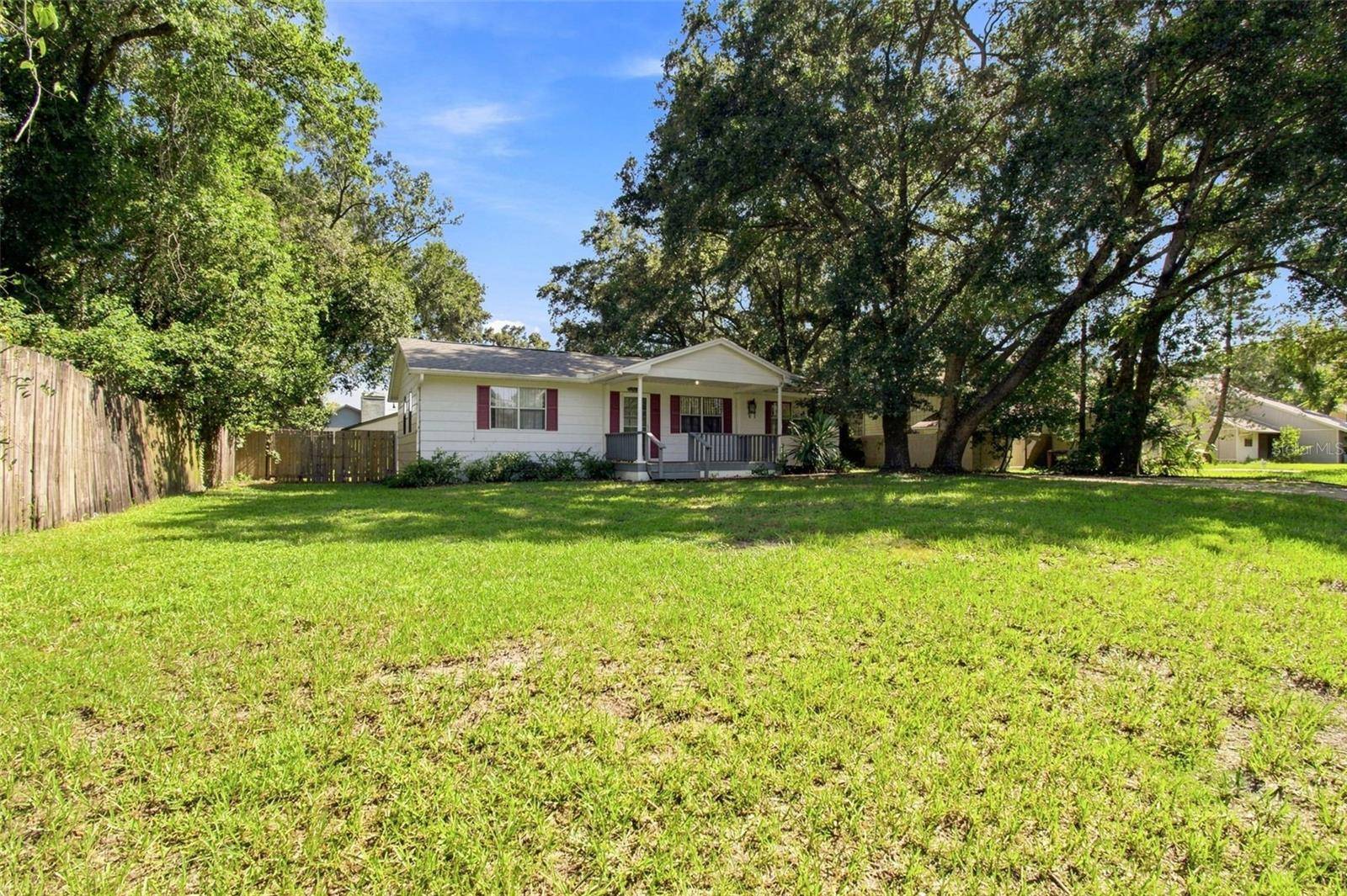 5206 PARADE ST, Temple Terrace, FL 33617