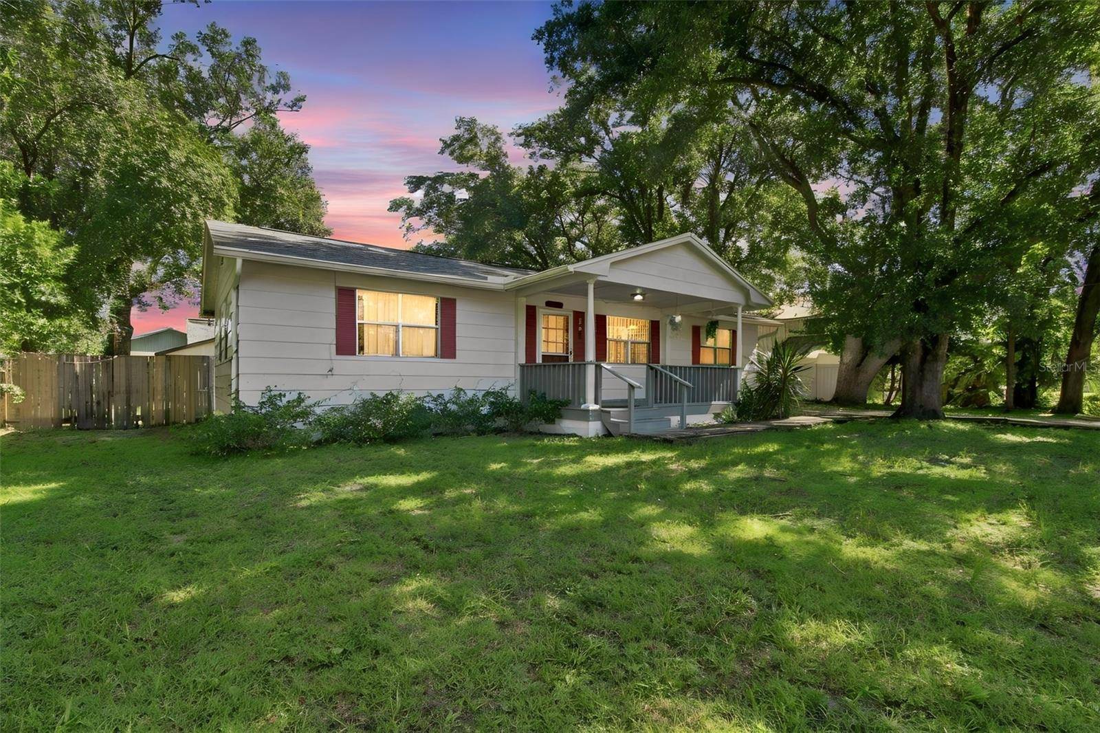 5206 PARADE ST, Temple Terrace, FL 33617