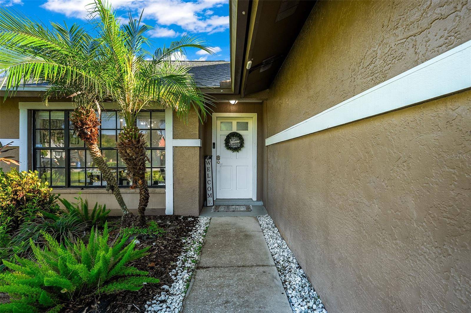 6301 NESTING CT, Tampa, FL 33625