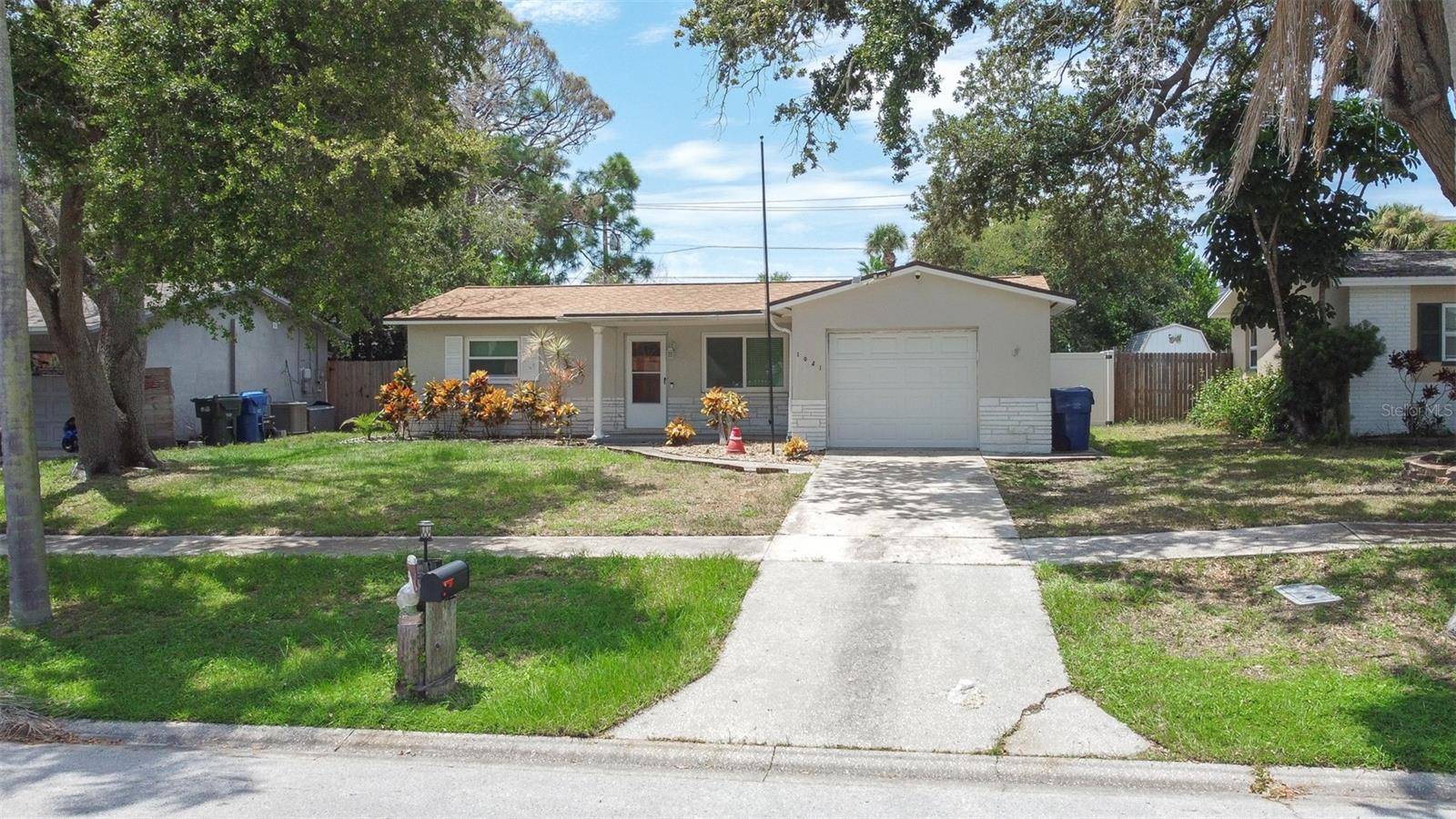 1021 SAN MARCO DR, Largo, FL 33770