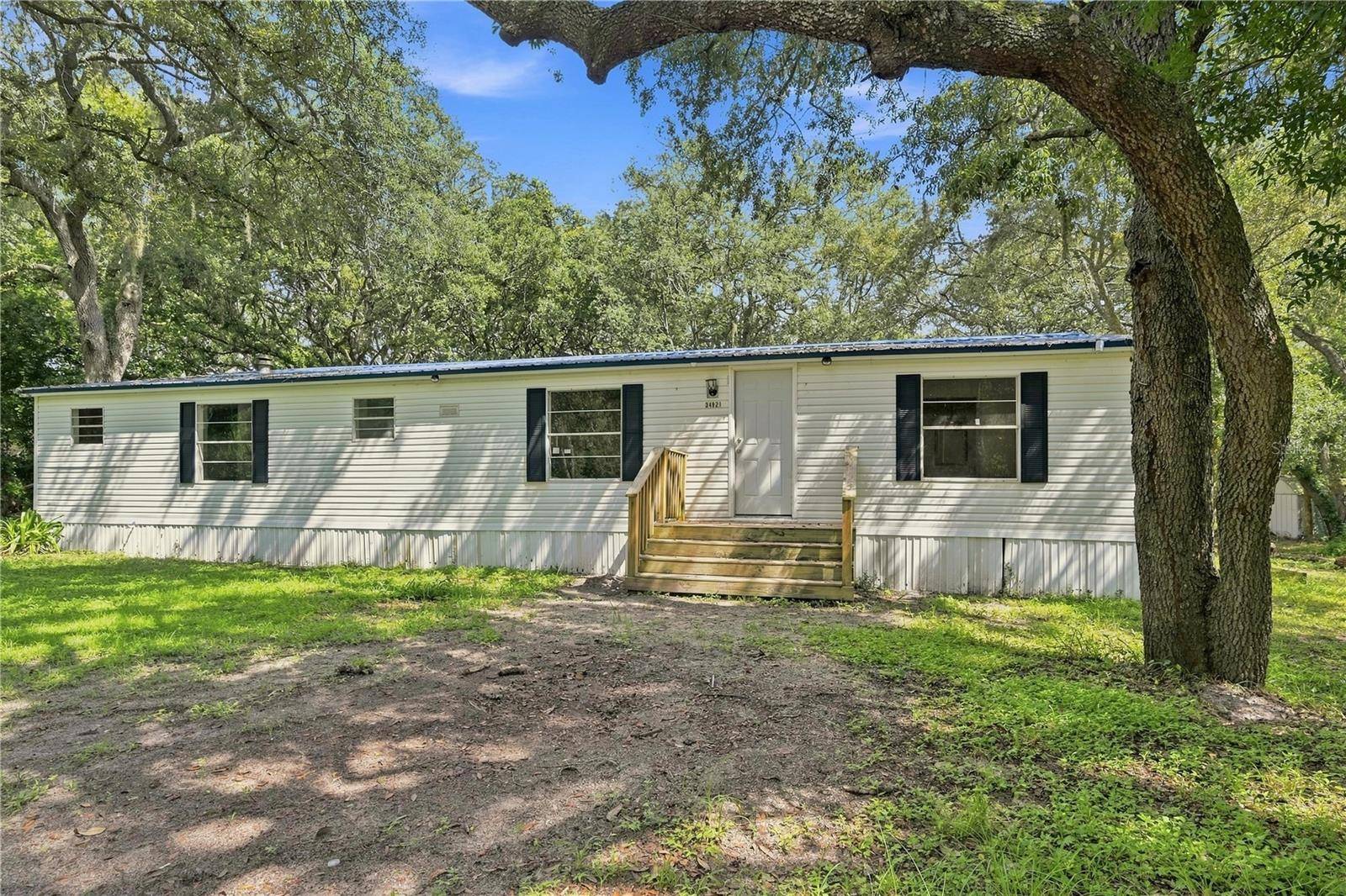 34921 EMILY DR, Dade City, FL 33523