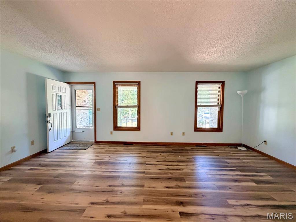 1710 Forest PL, Rolla, MO 65401
