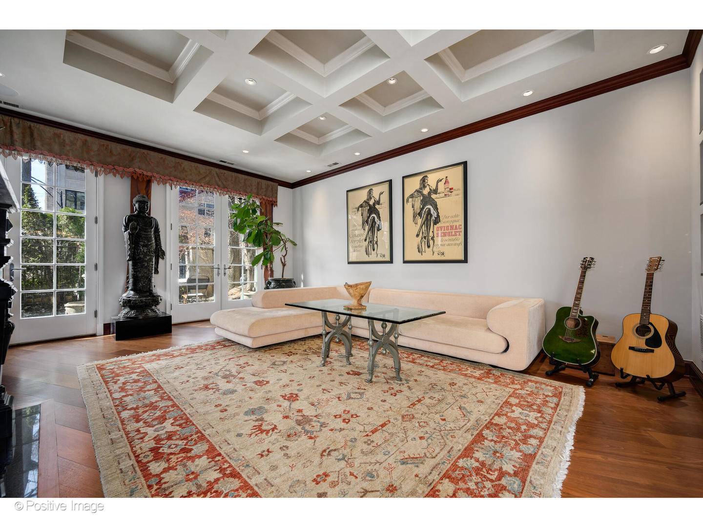 1811 N Howe ST, Chicago, IL 60614