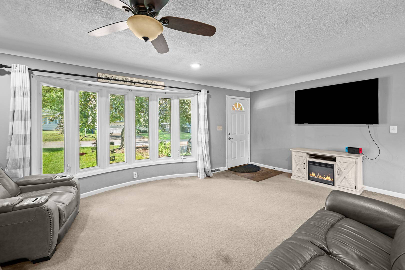 3140 11th AVE, Moline, IL 61265