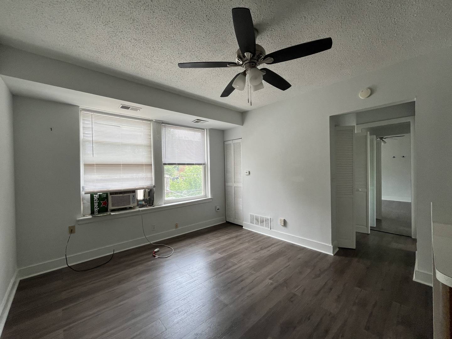 3727 N Pine Grove AVE #407, Chicago, IL 60613