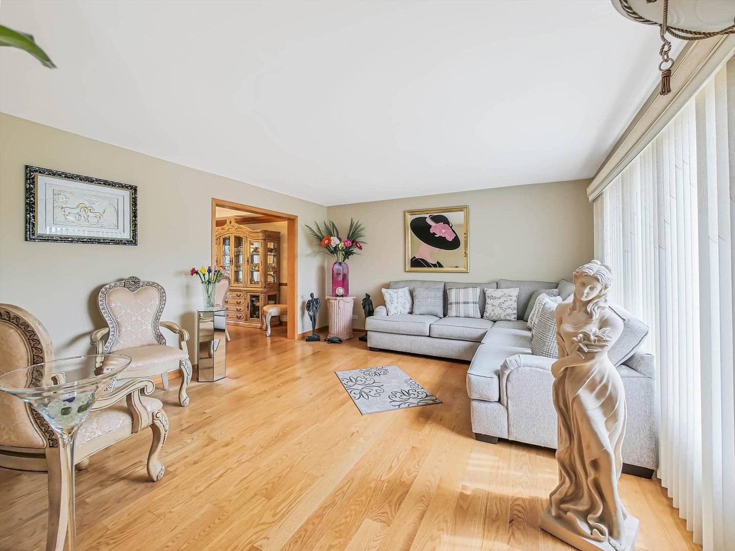 1212 Grove AVE, Addison, IL 60101