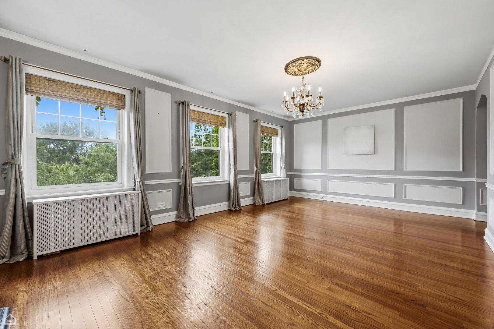 6121 N Hoyne AVE #3S, Chicago, IL 60659