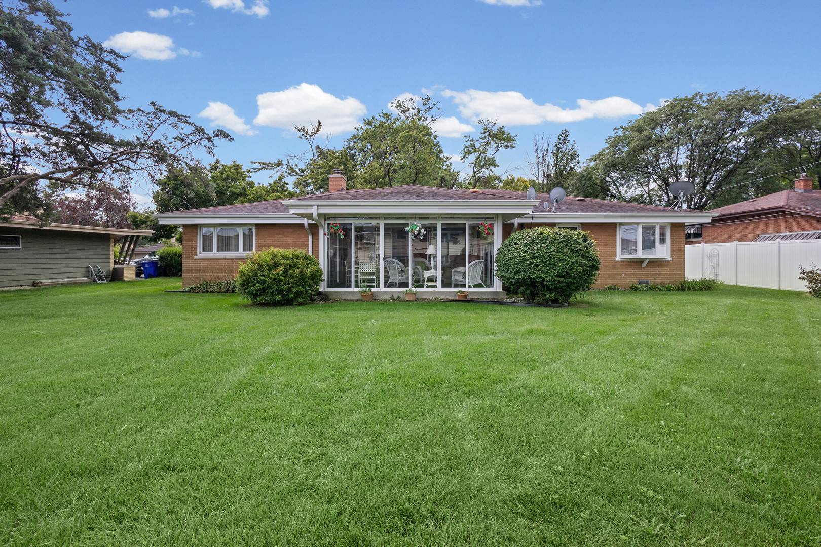6250 W 127th PL, Palos Heights, IL 60463