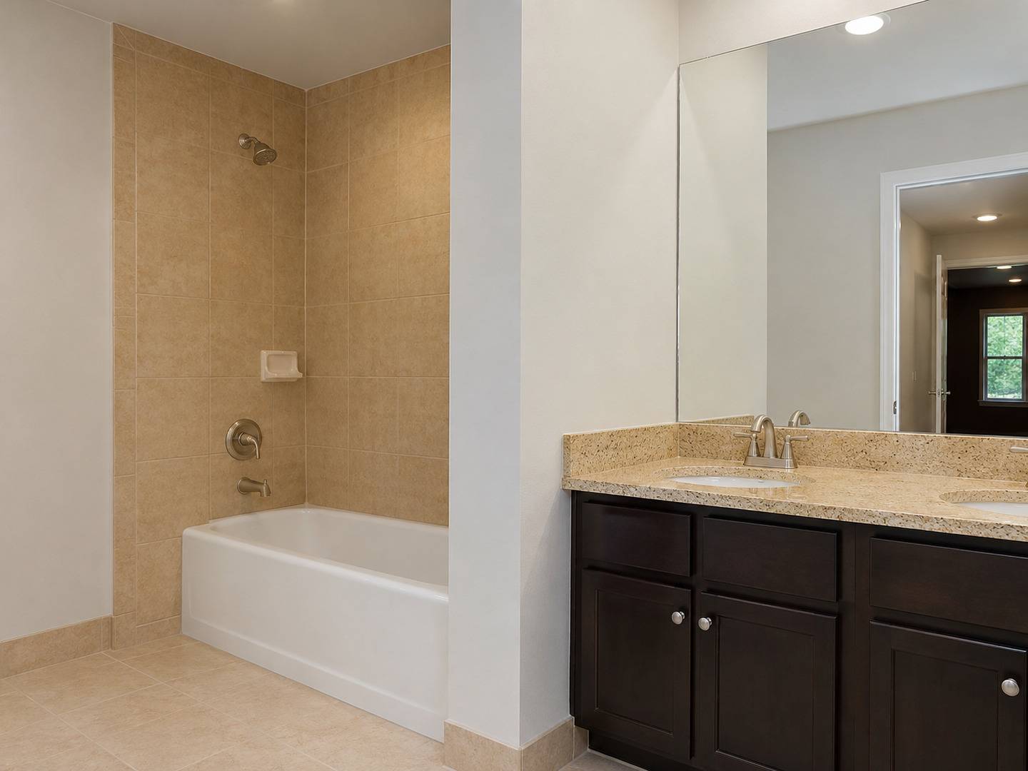 130 N Garland CT #1104, Chicago, IL 60602