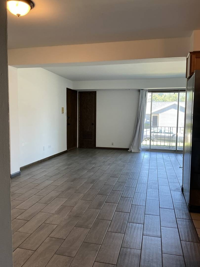 6405 W Home AVE #3A, Worth, IL 60482