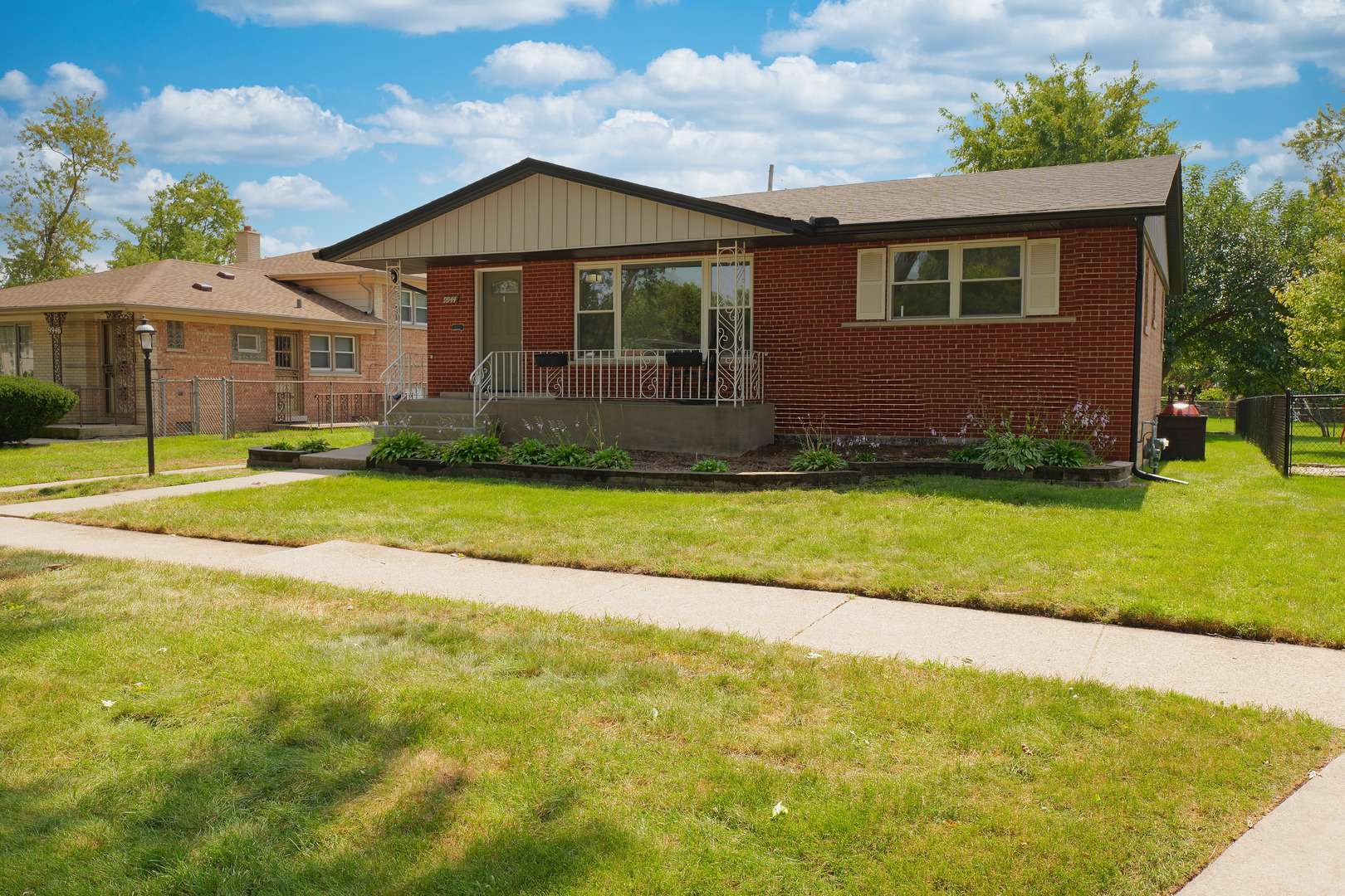 9944 Cook AVE, Oak Lawn, IL 60453