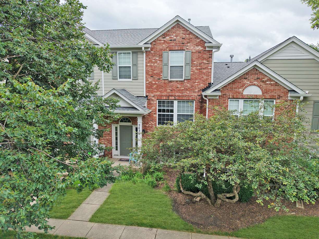 2436 Emily LN, Elgin, IL 60123