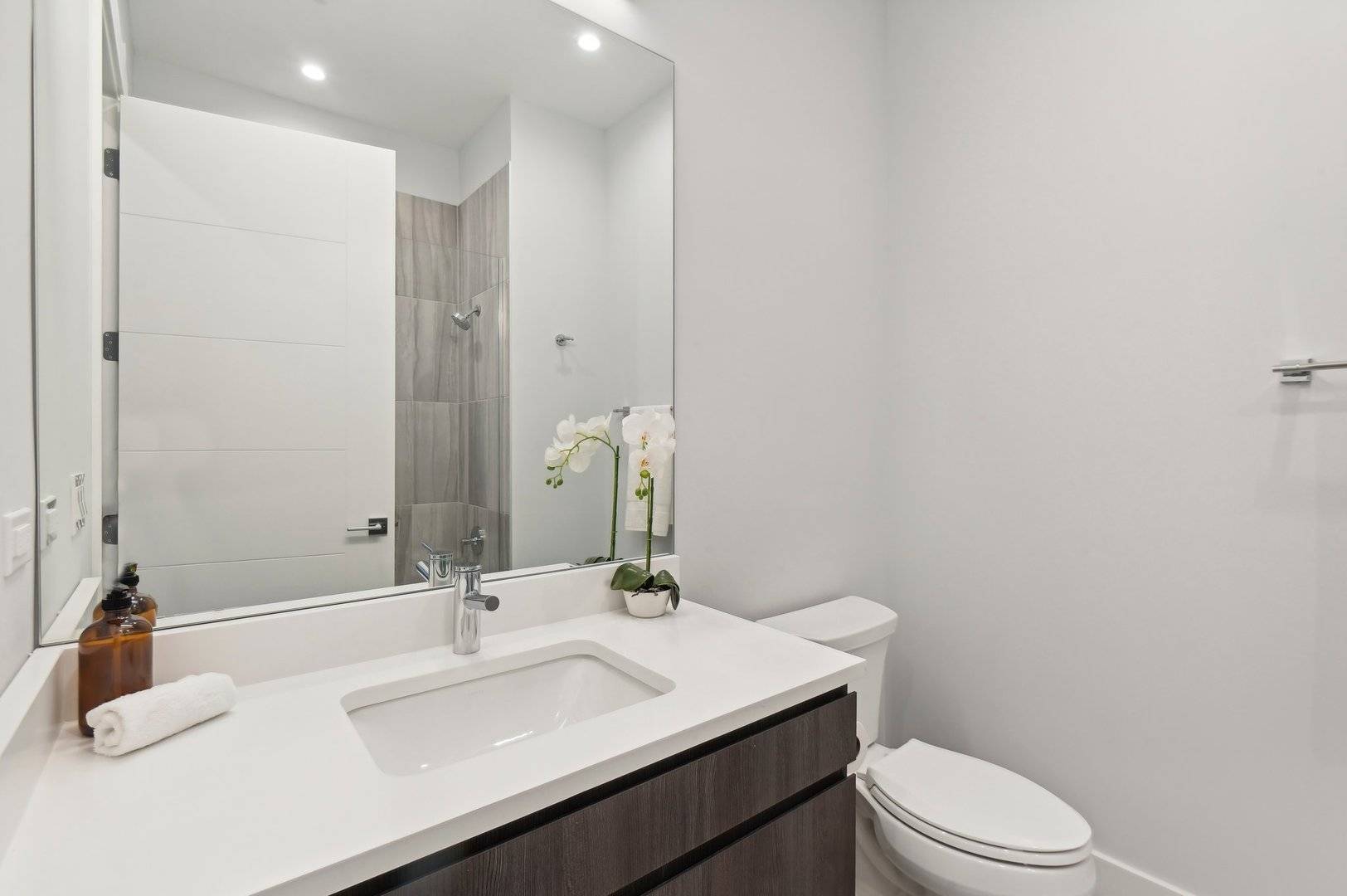 812 W Adams ST #411, Chicago, IL 60607