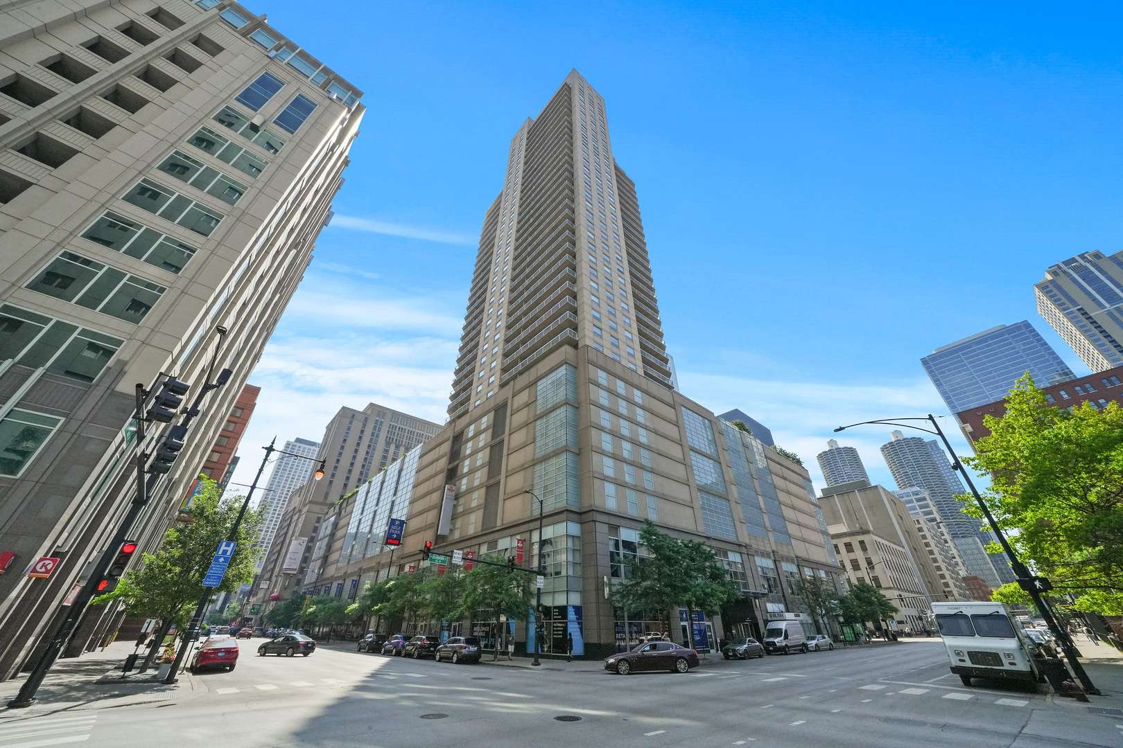 545 N Dearborn ST #2607, Chicago, IL 60654