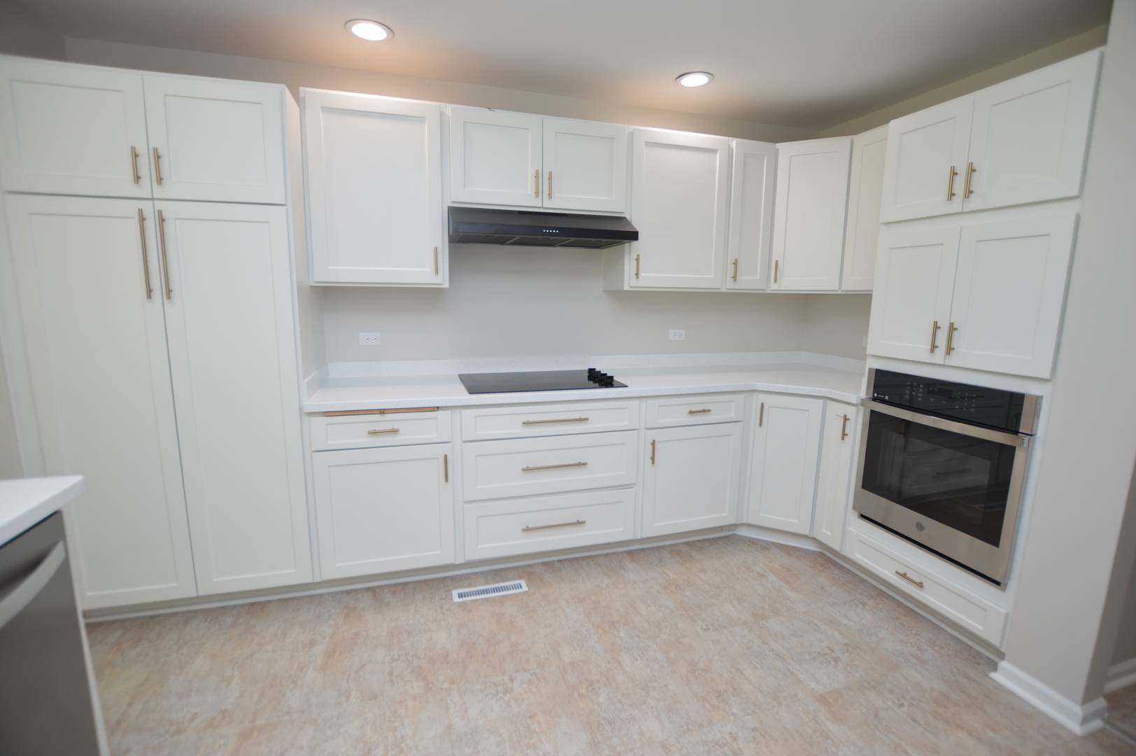 516 N Thornwood DR #0, Mchenry, IL 60050