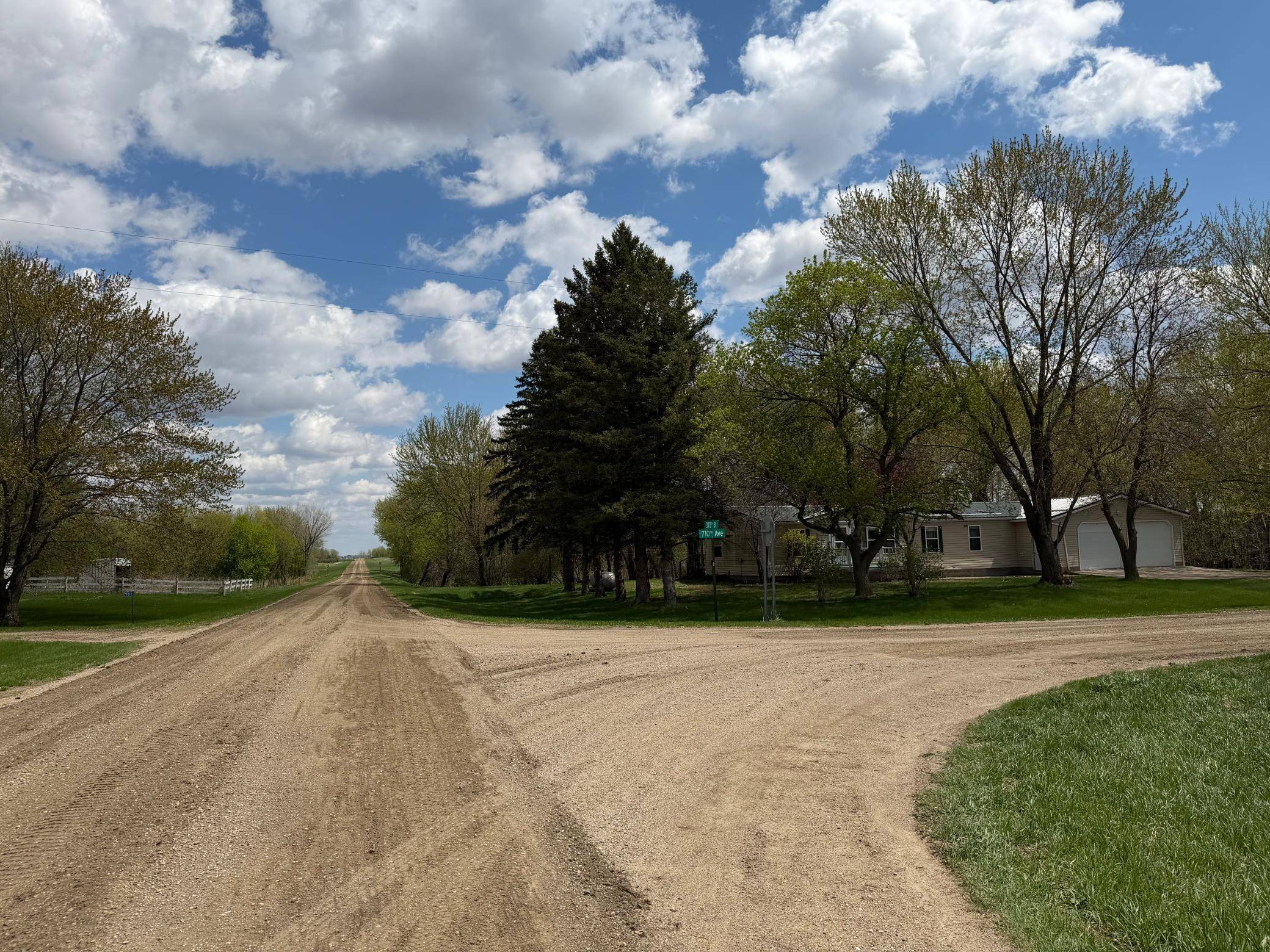 37026 710th AVE, Saint James, MN 56081