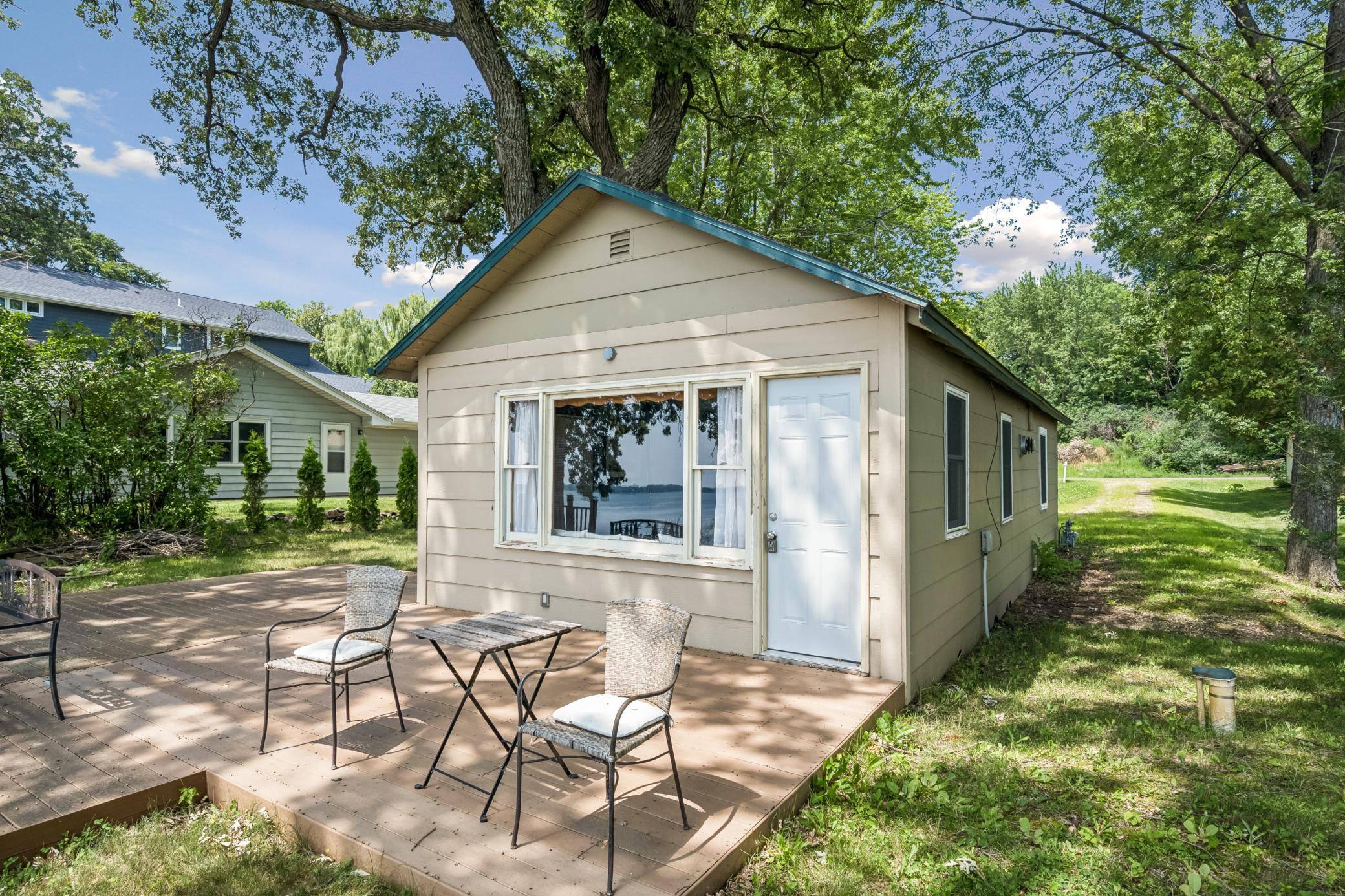 68195 233rd ST, Dassel, MN 55325