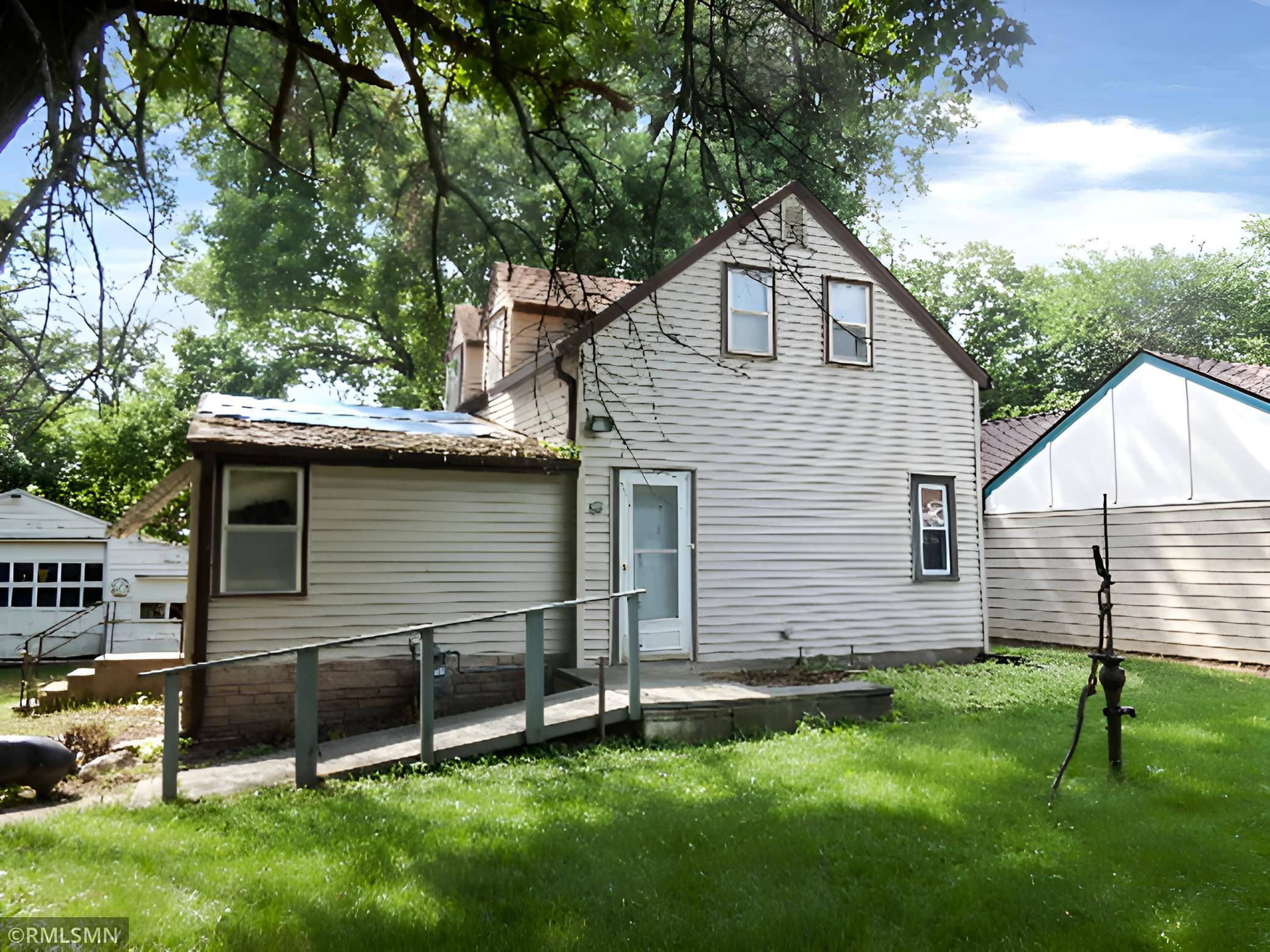 1401 12th AVE, Newport, MN 55055