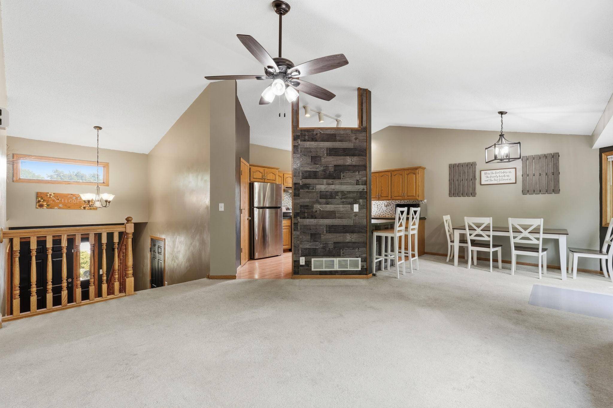 30936 Marigold LN, Lindstrom, MN 55045