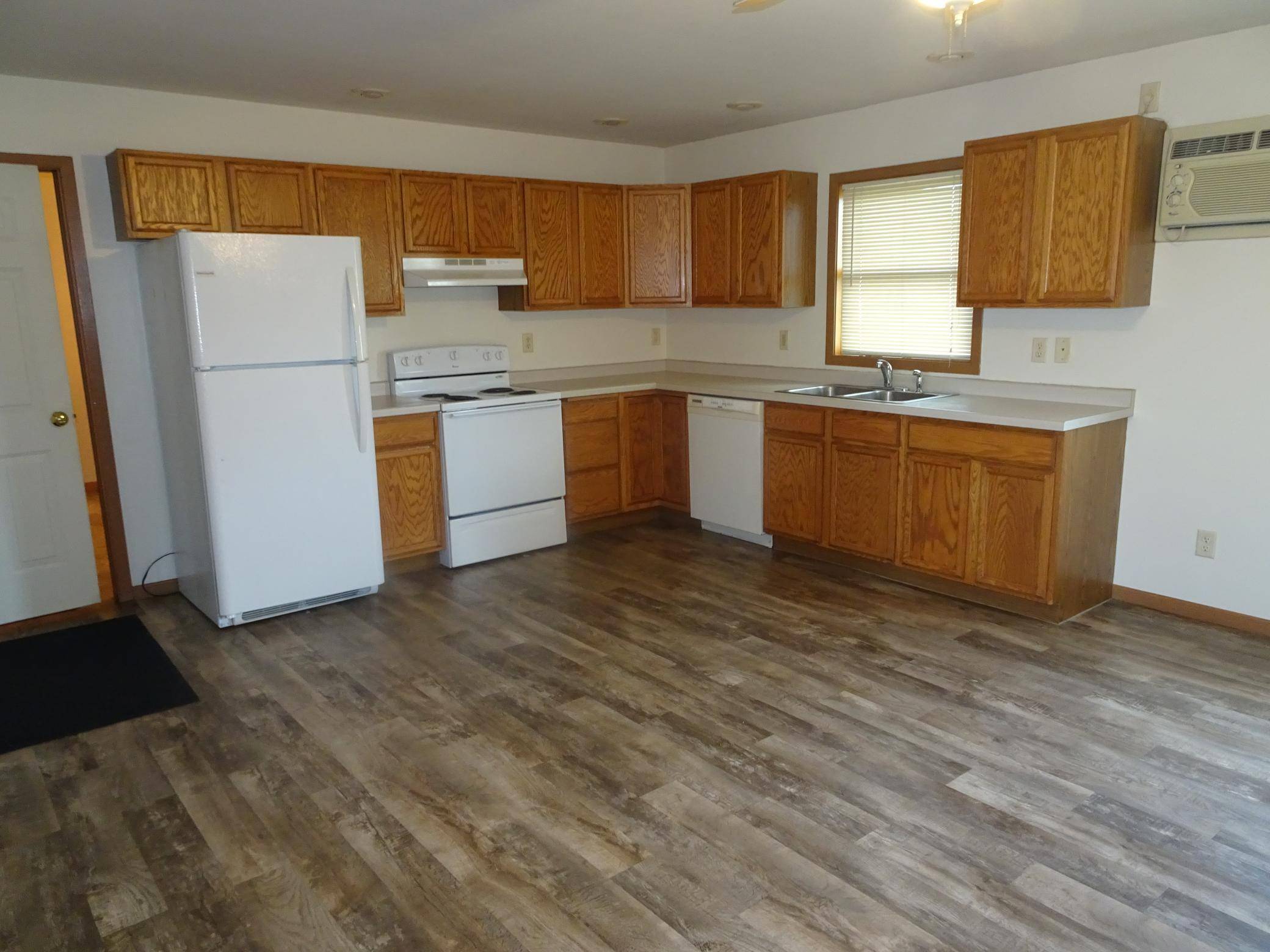 607 Washington ST, Almena, WI 54805
