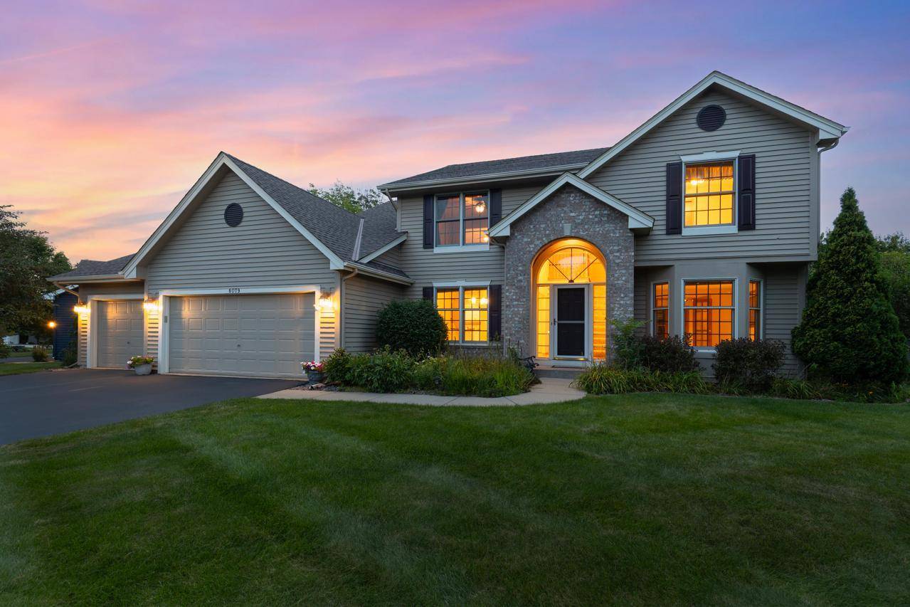 8079 Spruce TRL, Eden Prairie, MN 55347