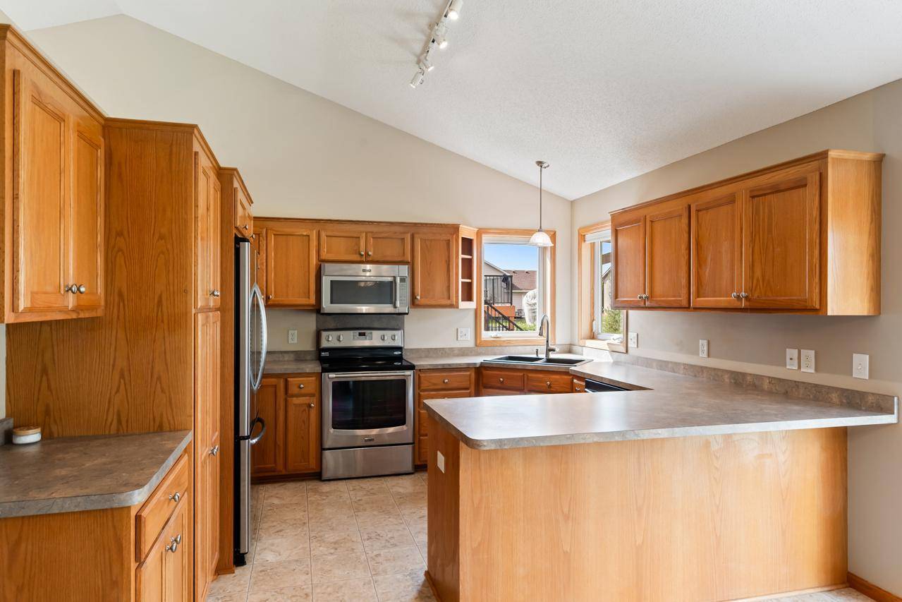 18854 Dupont WAY, Farmington, MN 55024