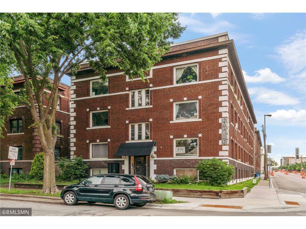 2881 Irving AVE S #305, Minneapolis, MN 55408