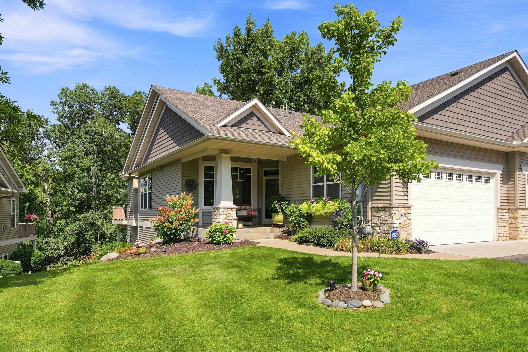 8958 Coffman PATH, Inver Grove Heights, MN 55076