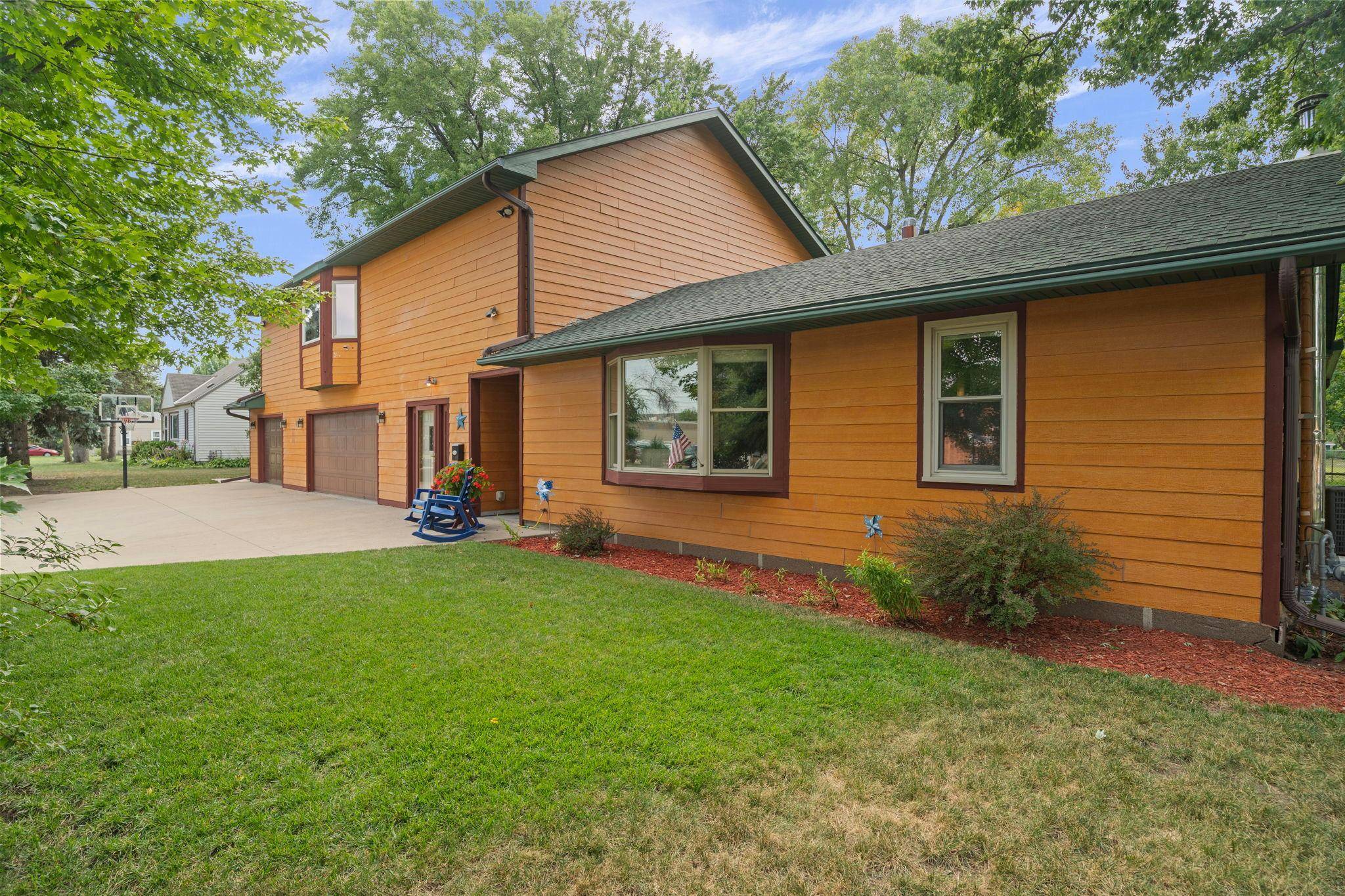 9140 Aldrich AVE S, Bloomington, MN 55420