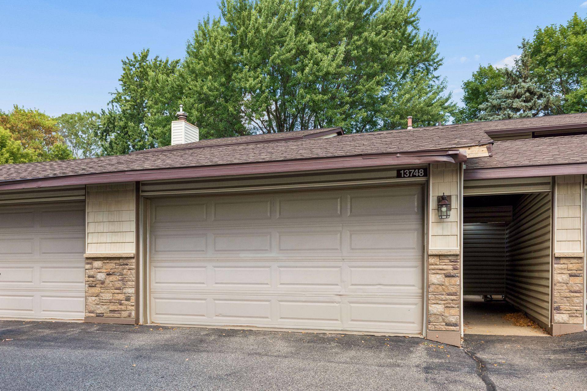 13748 Heather Hills DR, Burnsville, MN 55337