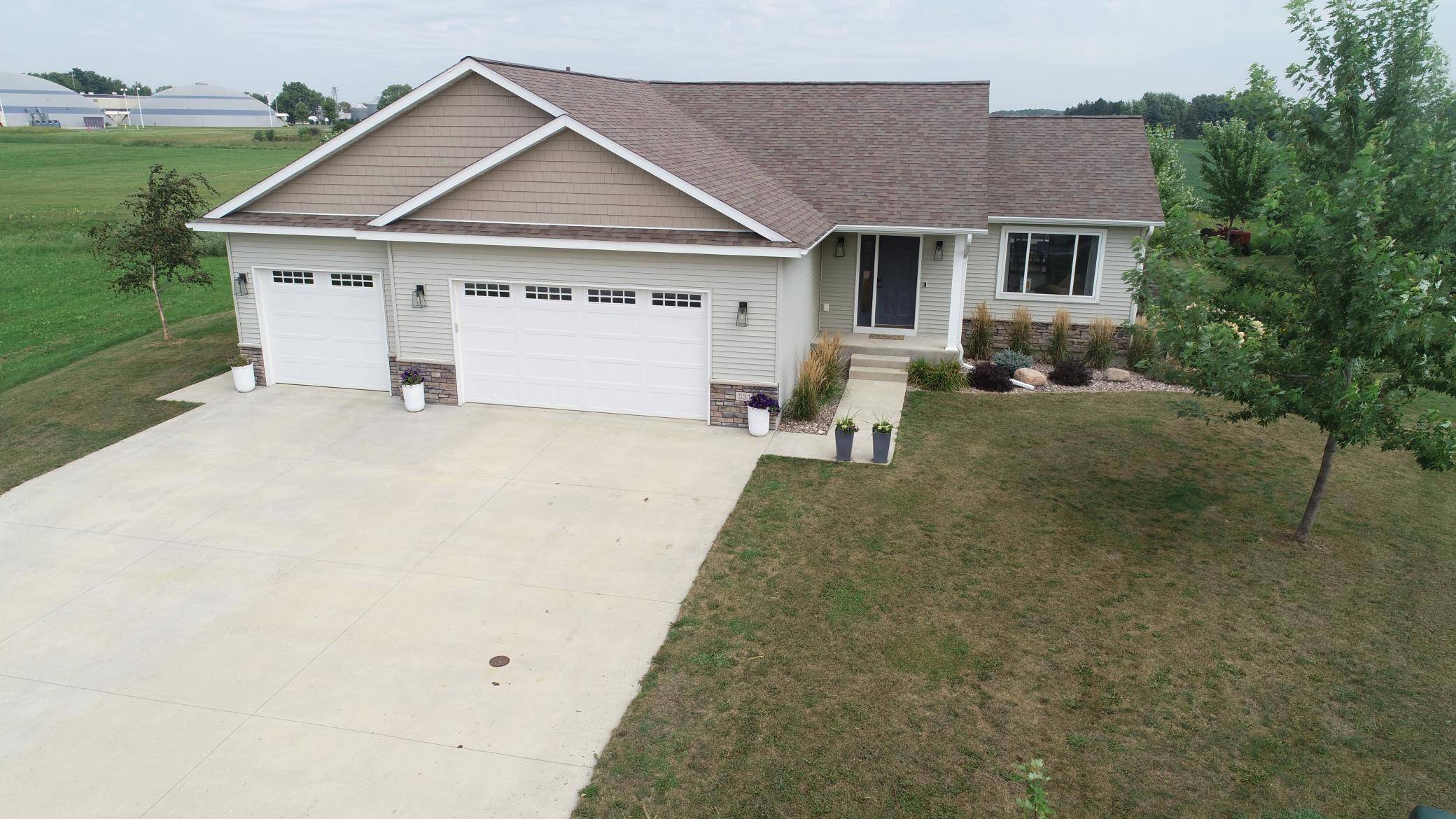 531 Glynn AVE NE, Grand Meadow, MN 55936