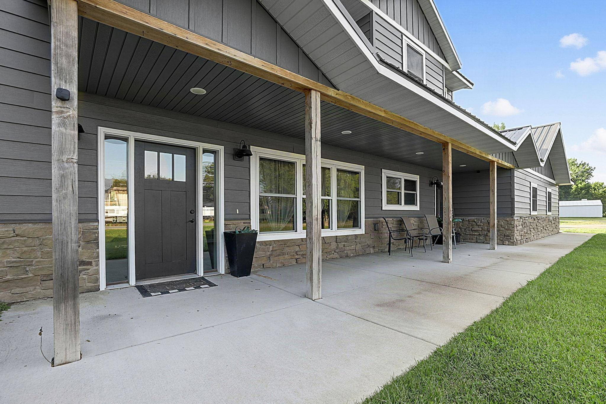 31634 CSAH 2, Litchfield, MN 55355