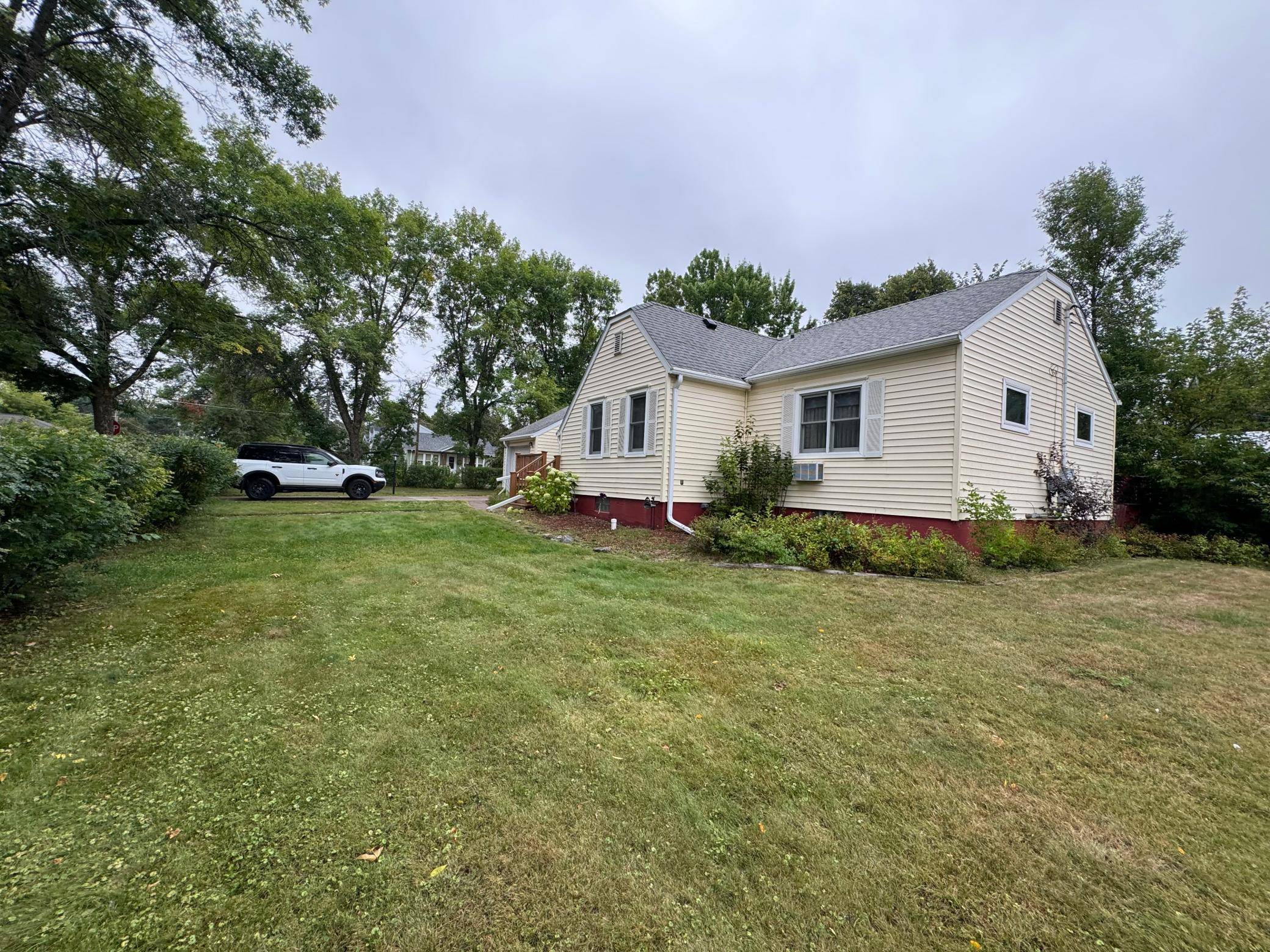 421 1st ST, Moose Lake, MN 55767