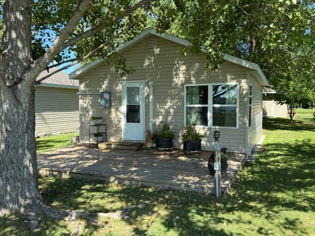 23479 430th St ##7, Pelican Rapids, MN 56572