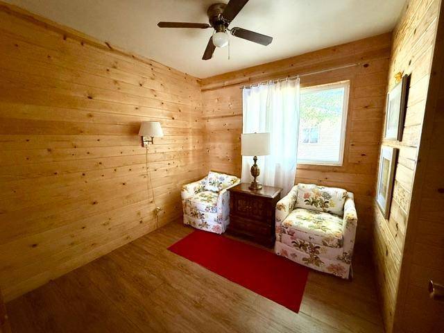 23479 430th St ##7, Pelican Rapids, MN 56572
