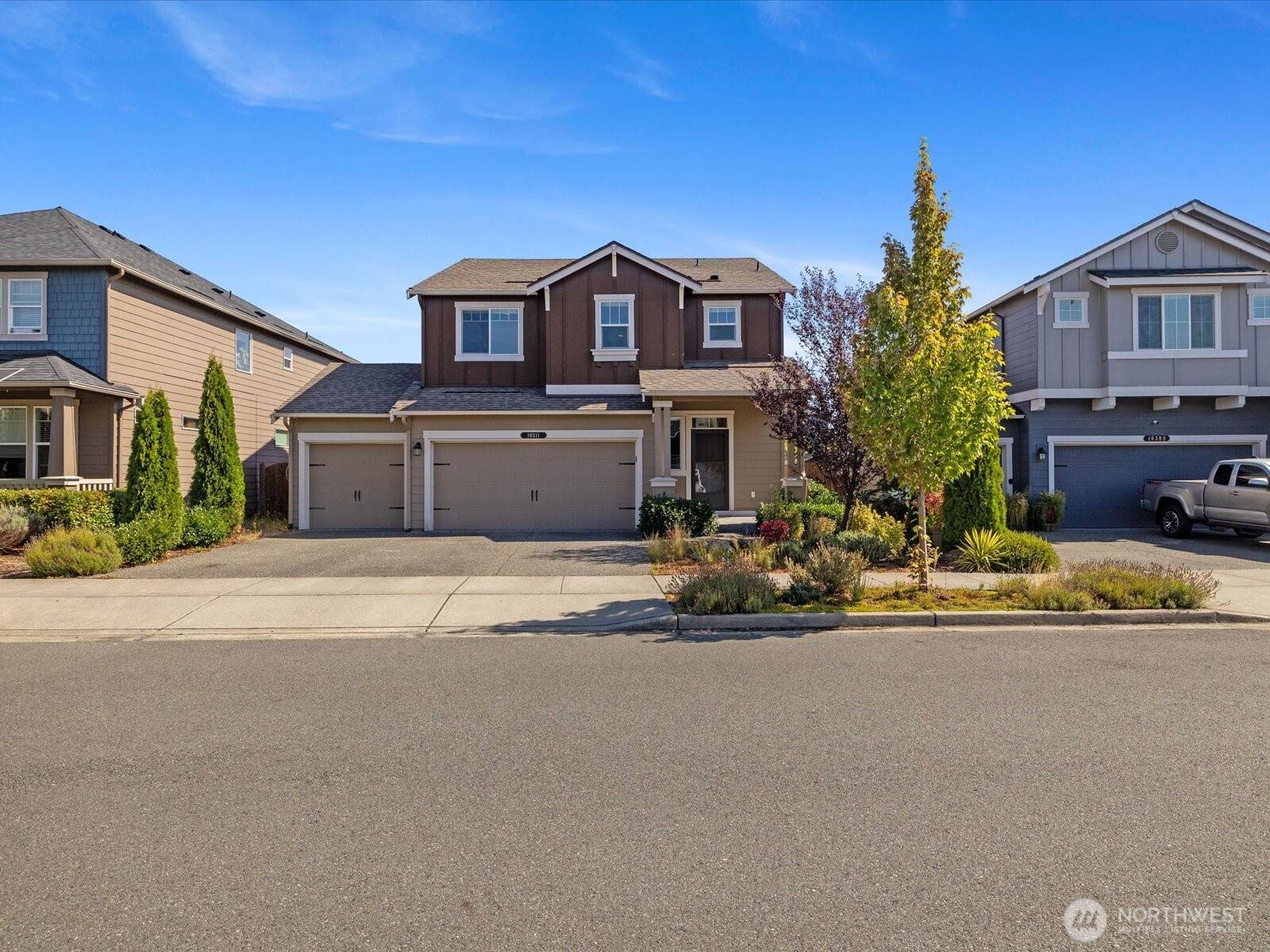 10311 Suncrest BLVD, Granite Falls, WA 98252