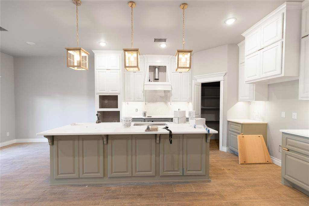 9304 NW 119th ST, Yukon, OK 73099