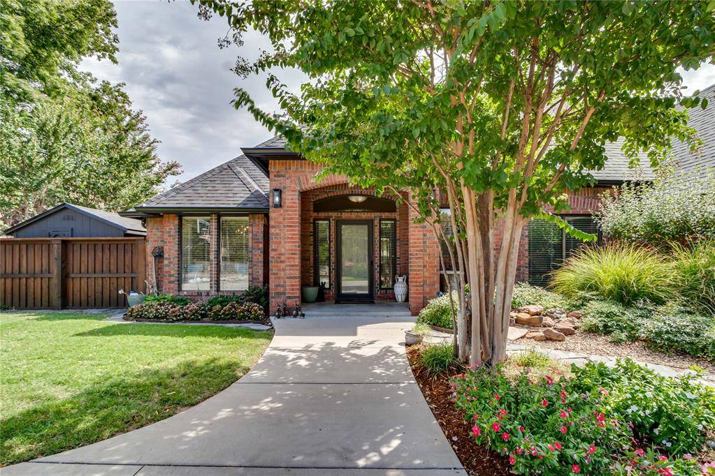 7710 NW 36th ST, Bethany, OK 73008