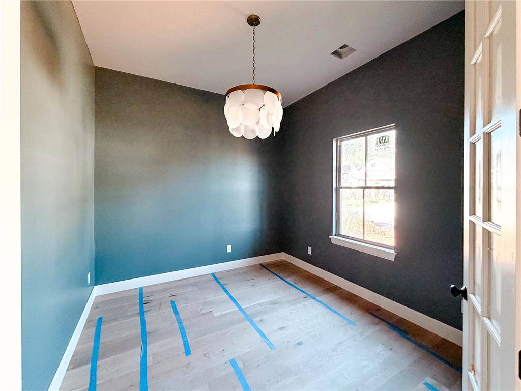 1916 Paseo PL, Edmond, OK 73034