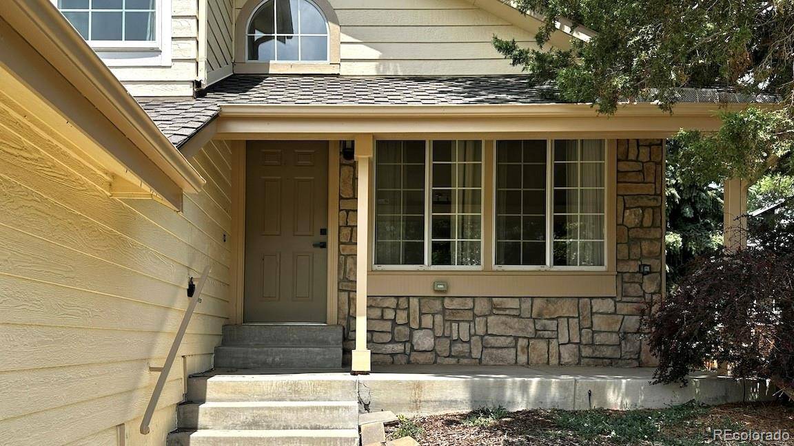 841 Thames ST, Highlands Ranch, CO 80126