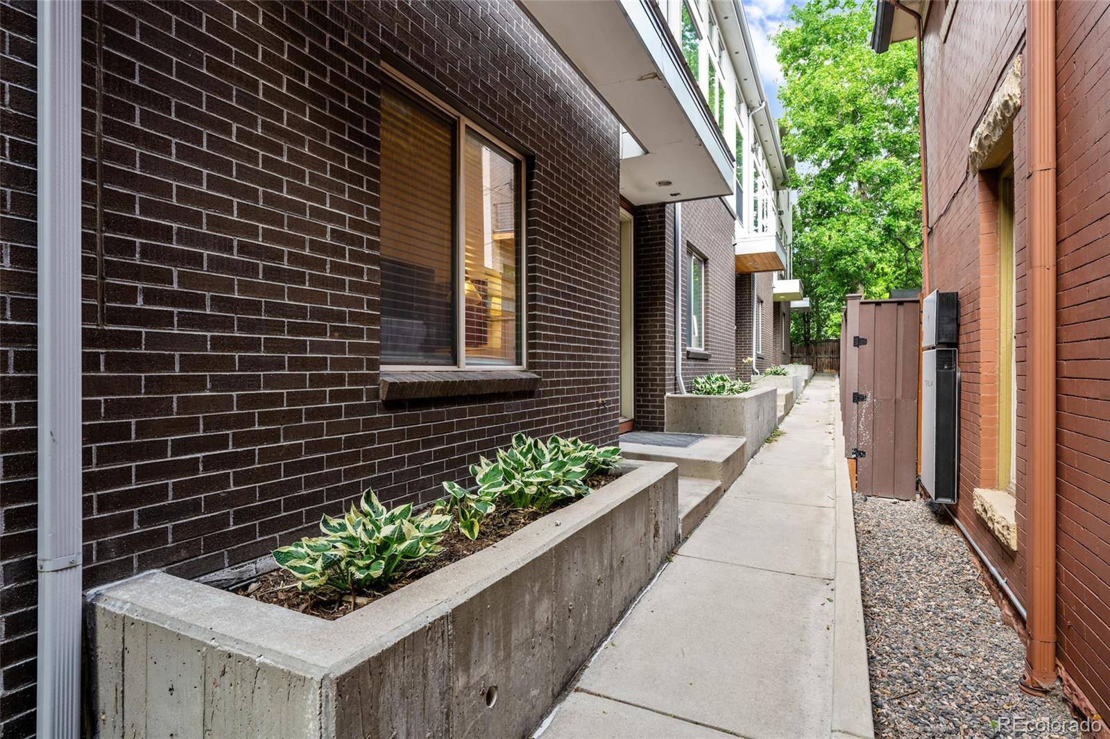 3139 Vallejo ST, Denver, CO 80211