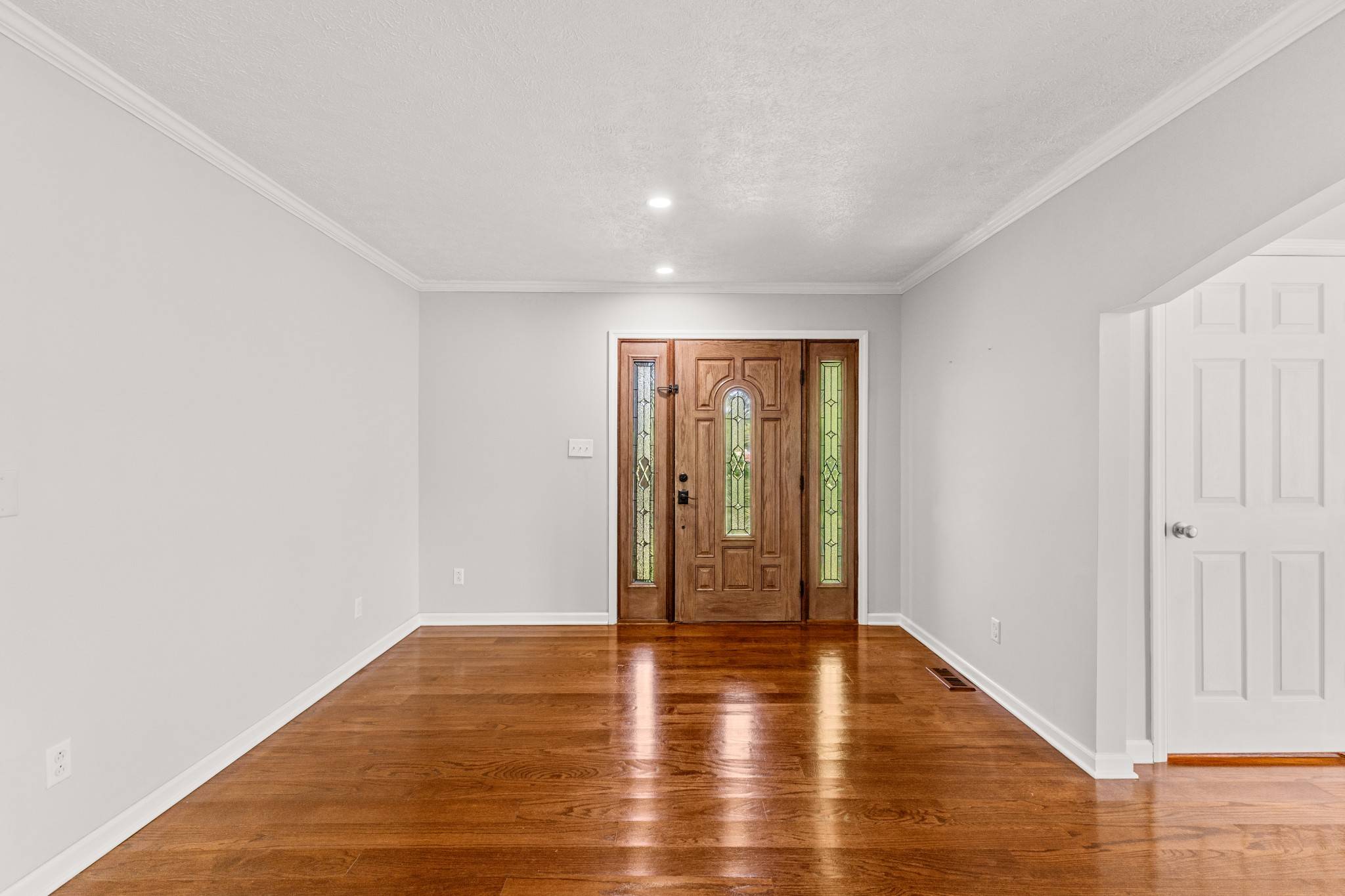 1198 W Grab Creek Rd, Dickson, TN 37055