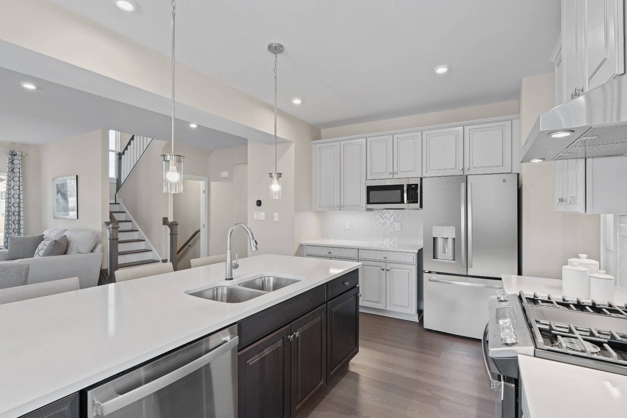 8200 Kensington Way, Pleasant View, TN 37146
