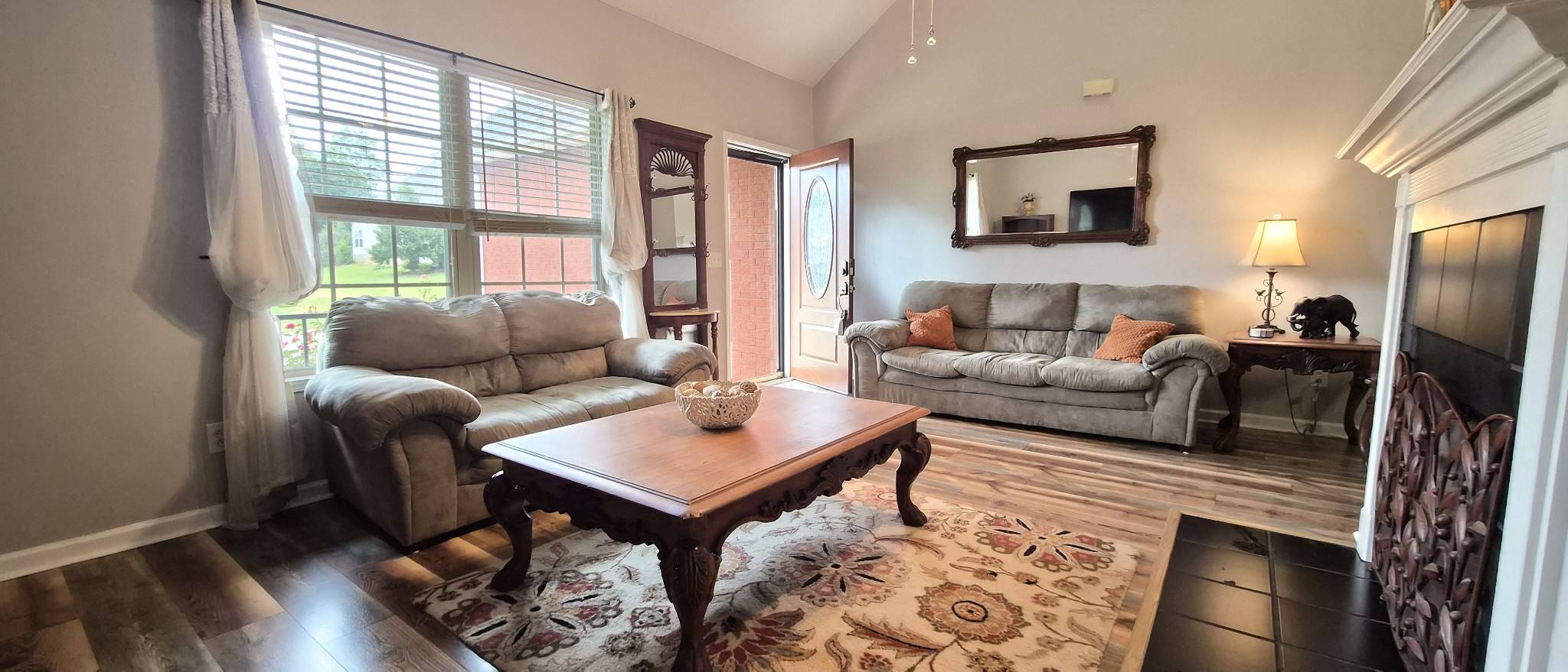 2310 Discovery Ct, La Vergne, TN 37086