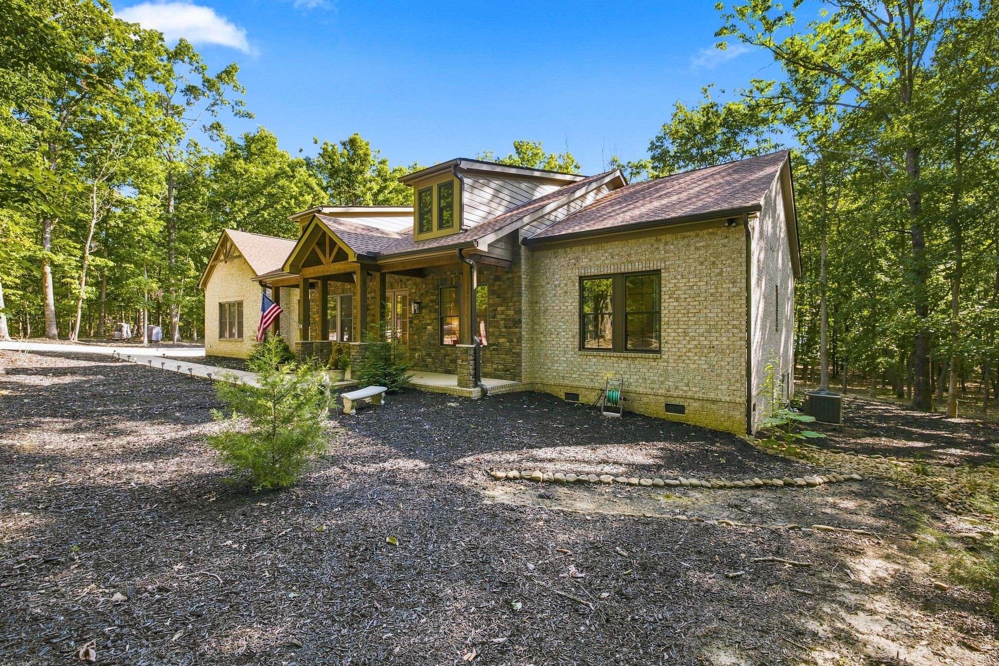 2186 Cooleys Rift Blvd, Monteagle, TN 37356