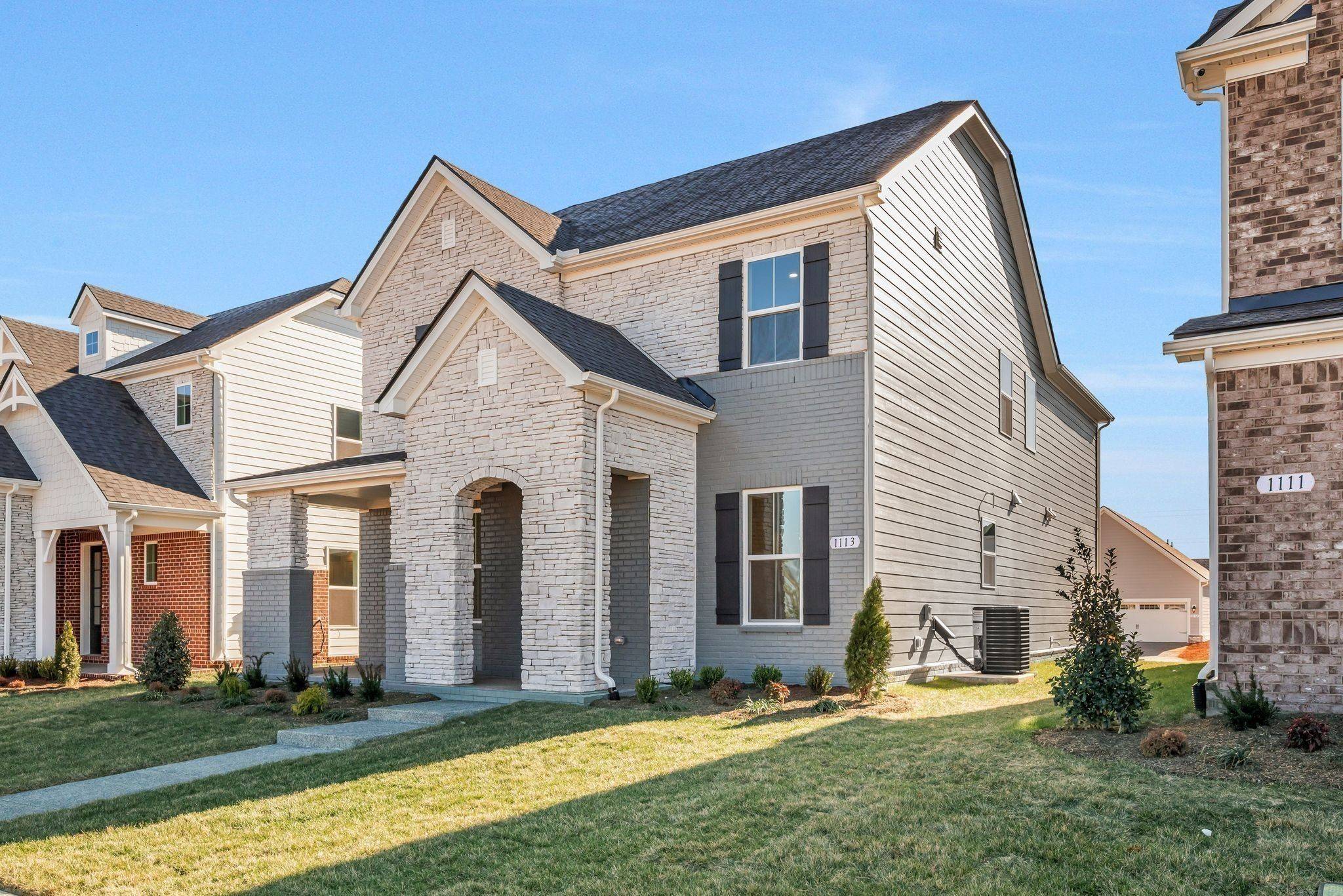 2200 Wallace Way, Hermitage, TN 37076