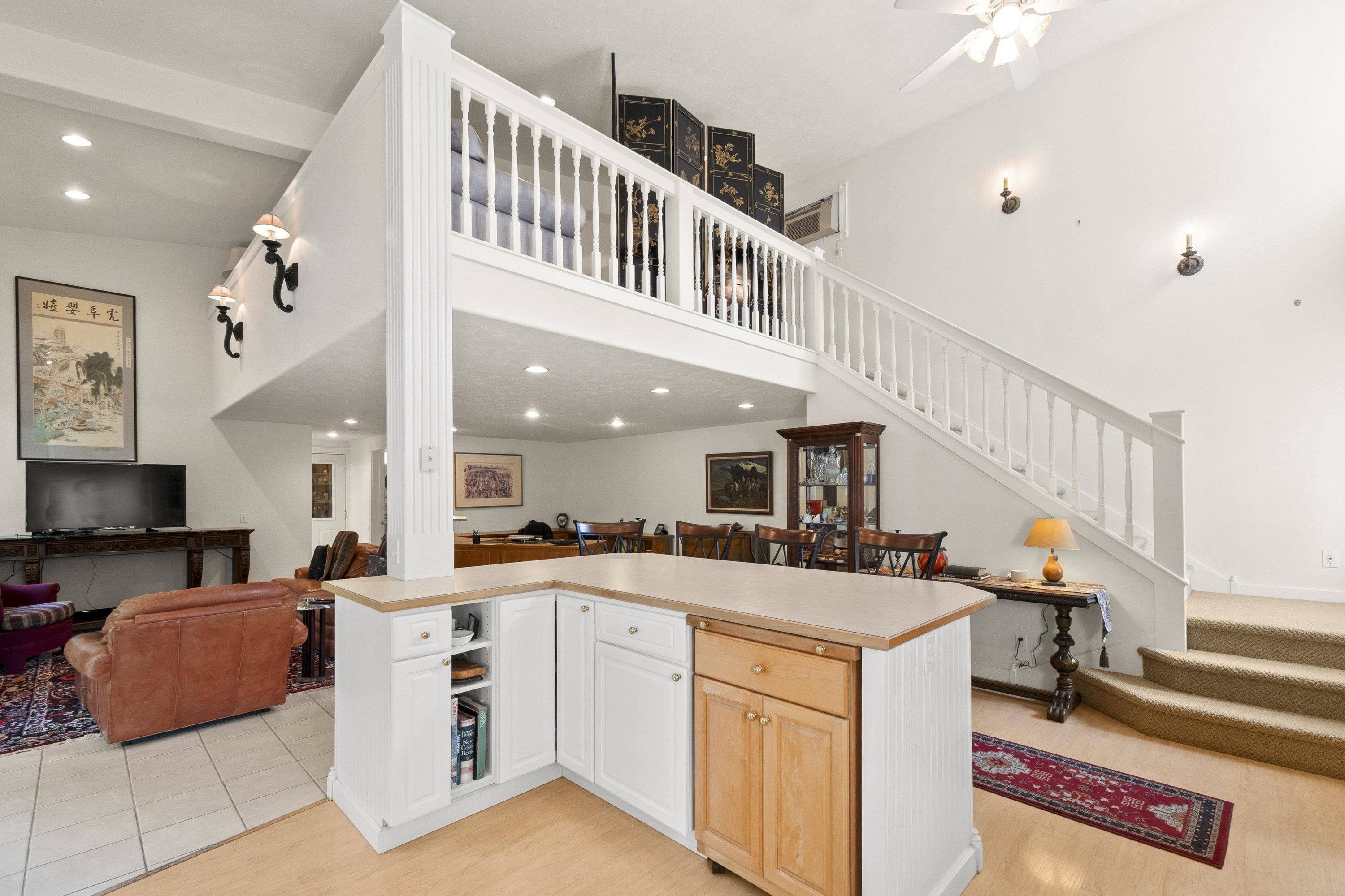 10718 S Mica Vista Ln, Mica, WA 99023