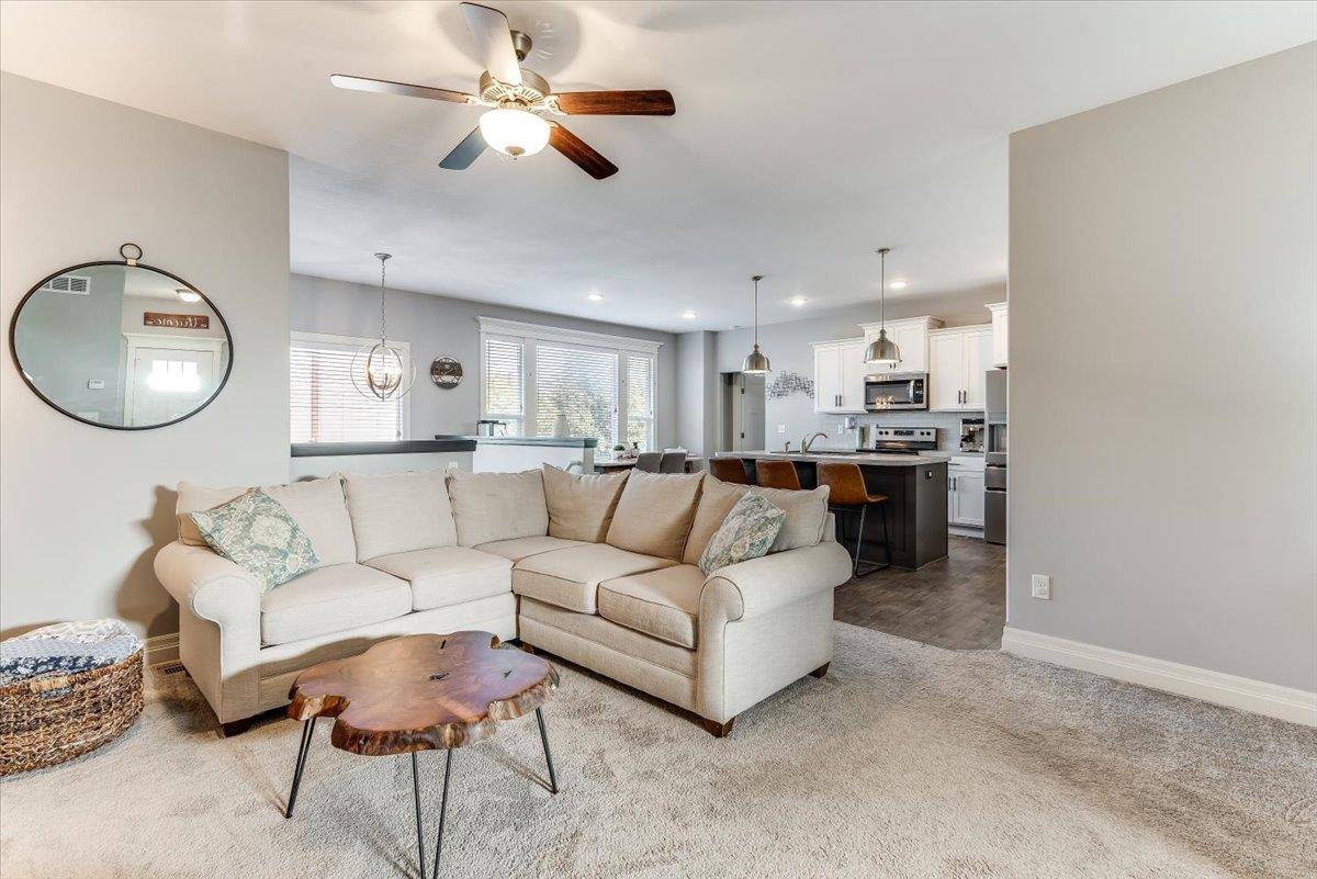 3604 N Pepper Ridge St, Wichita, KS 67205