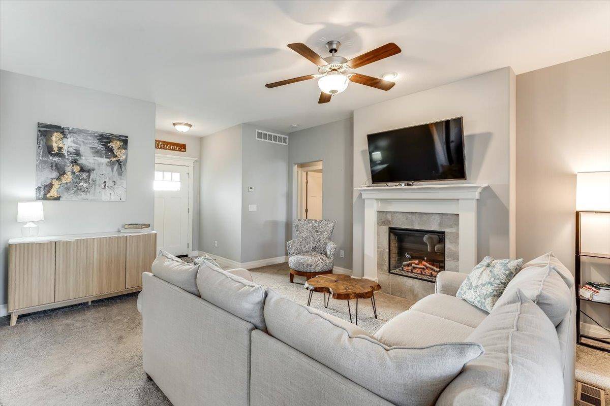 3604 N Pepper Ridge St, Wichita, KS 67205